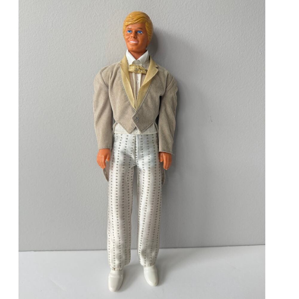 Vintage 1983 Ken Doll Groom Blonde Blue Eyes Mattel Malaysia 1968 Body